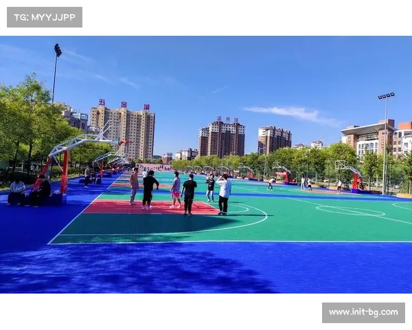 比赛场地材质升级，提升运动员移动舒适度